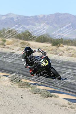 media/Dec-04-2025-Racers Edge (Thu) [[5ebc9f124d]]/3-B Group/3-Session 2 (Turn 7 Inside)/